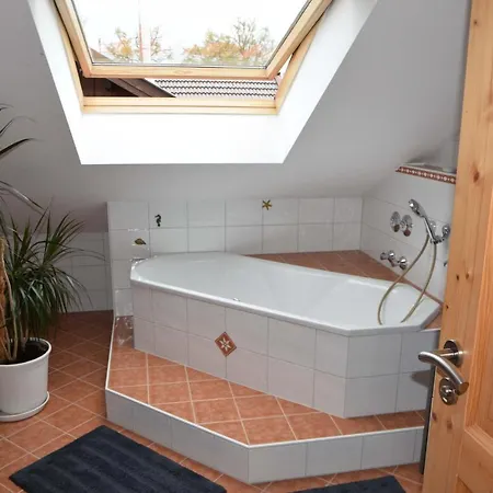 Ferienwohnung Dorfblick * 키엠민크